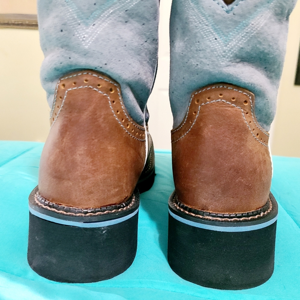 Justin Boots - Picture 7 of 13